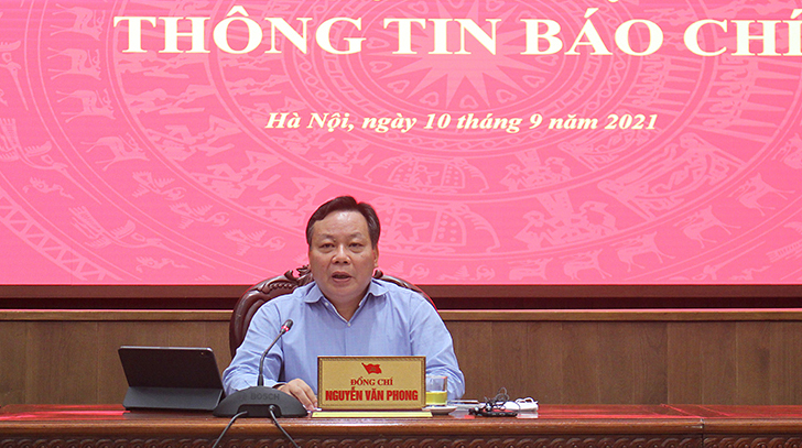 Phó Bí thư Thành ủy Nguyễn Văn Phong Hà Nội không nên và không thể giãn cách mãi